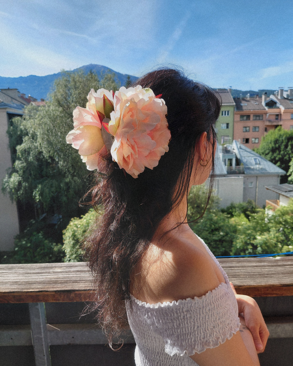 SS26 Collection - Peony hair clip XL