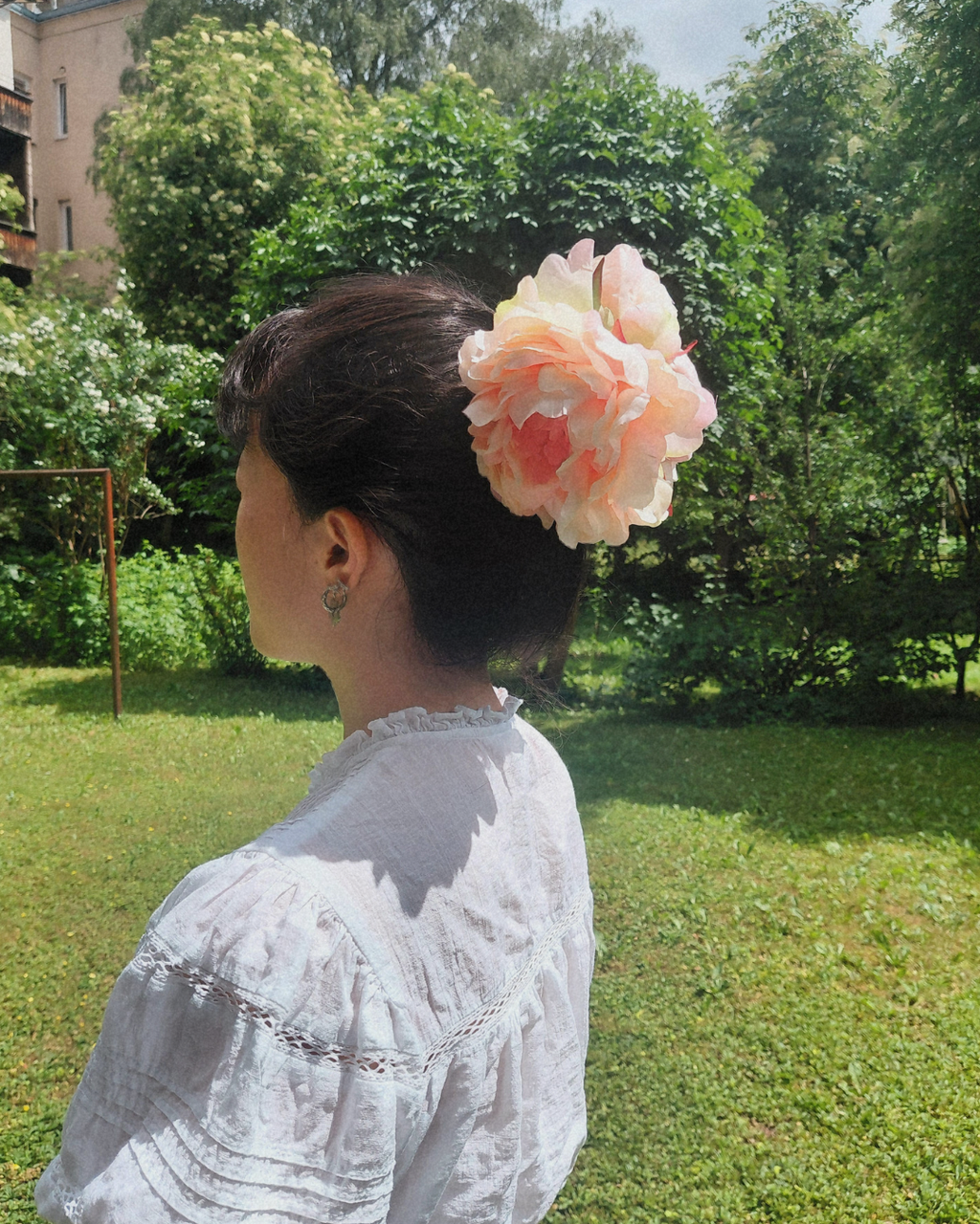 SS26 Collection - Peony hair clip XL