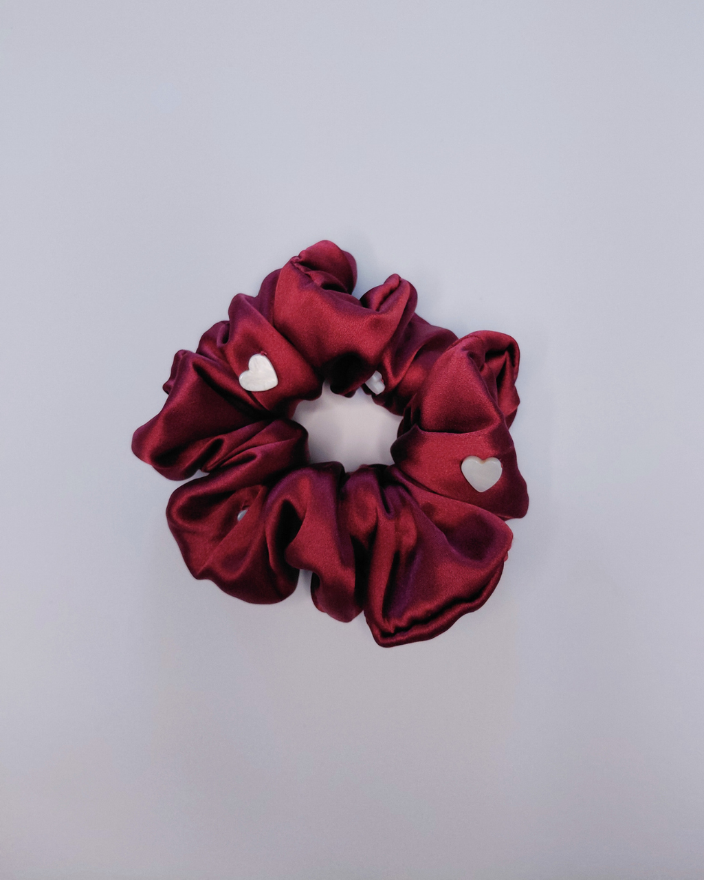 SS26 Collection - Borbeaux Scrunchie M - Heart Beads